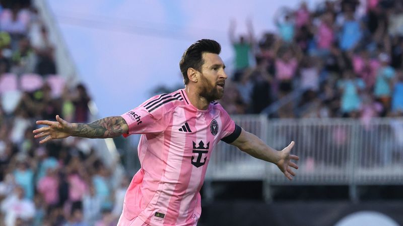 Lionel Messi extends MLS record-breaking streak, scoring two goals against Nashville SC | CNN