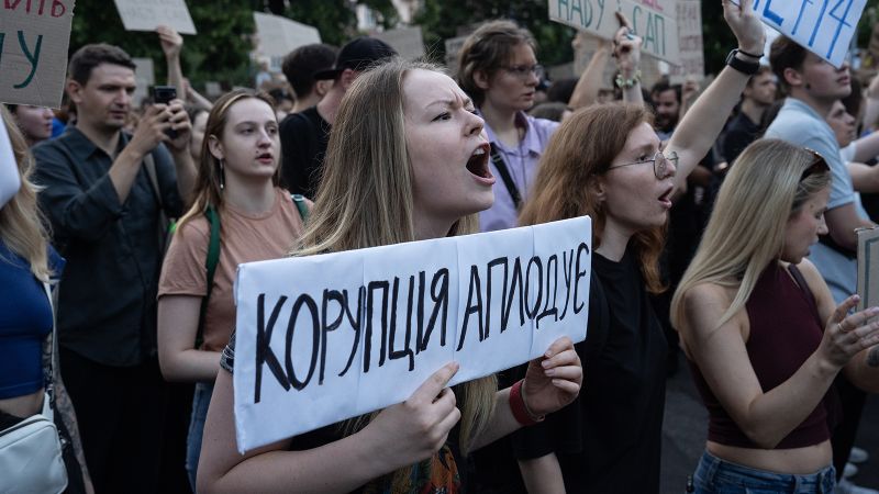 Ukraine sees first major anti-government protests since start of war, as Zelensky moves to weaken anti-corruption agencies Ukraine sees first major anti-government protests since start of war, as Zelensky moves to weaken anti-corruption agencies