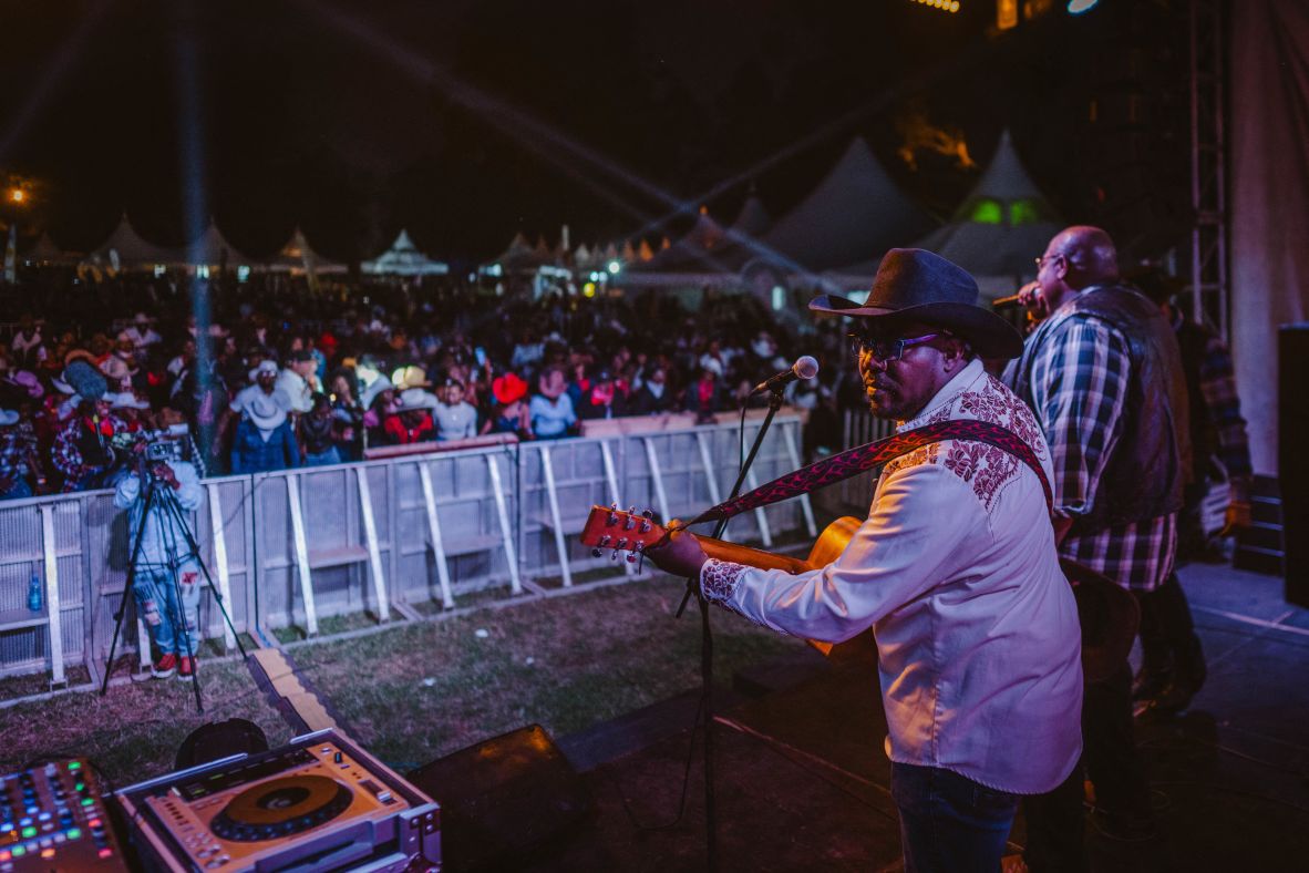 According to AFP, the audience<strong> </strong>went wild for “Sir Elvis” Otieno, as he performed crowd favorites like “Take Me Home, Country Roads” alongside newer hits like “Down to the Honkytonk.”