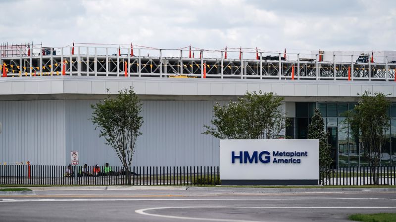 Hundreds of undocumented immigrants apprehended in massive ICE raid at Hyundai plant in Georgia
