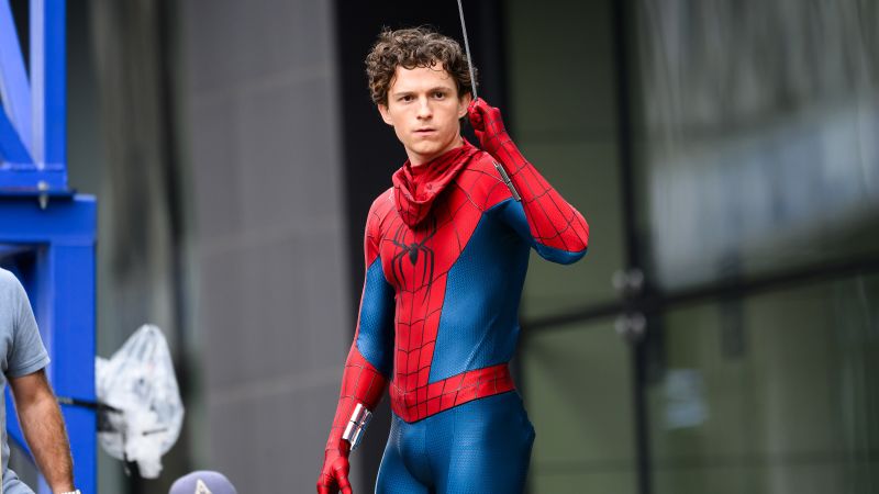 Tom Holland takes a break from filming latest ‘Spider-Man’ movie after suffering a concussion