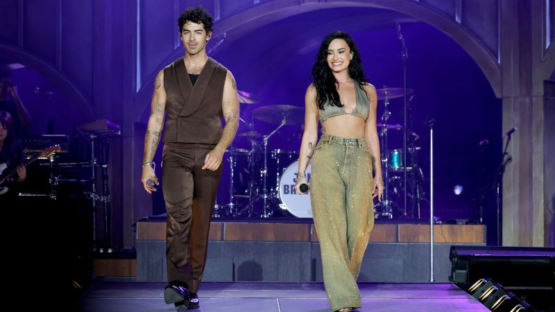 Demi Lovato reunites with ex-boyfriend Joe Jonas for a ‘Camp Rock’ performance