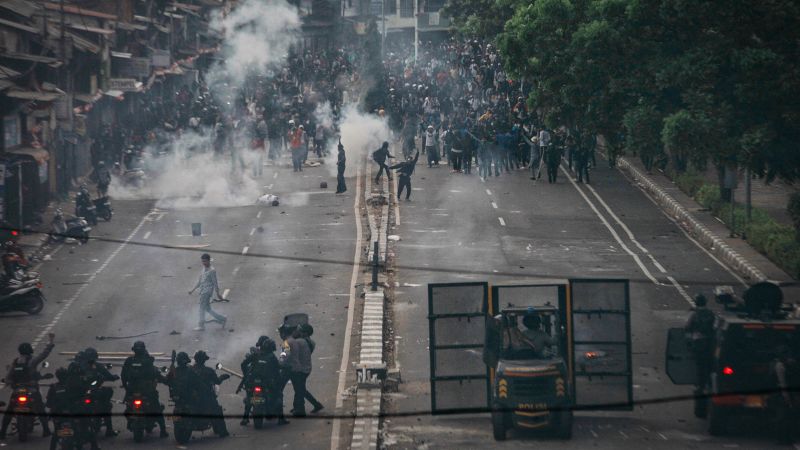 Indonesia’s deadly protests paused but deep resentment remains. Here’s what to know
