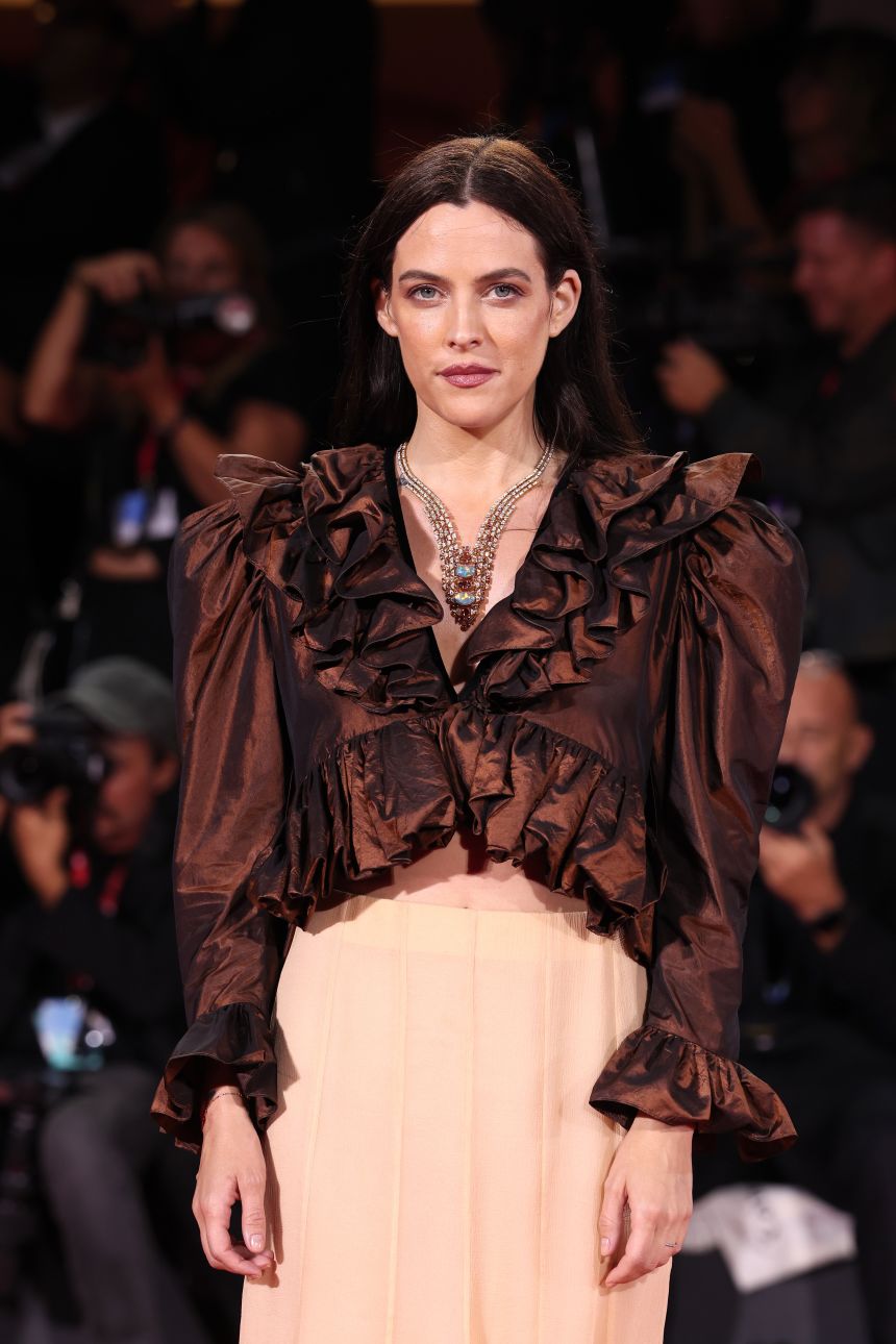 Riley Keough wearing Chloé.
