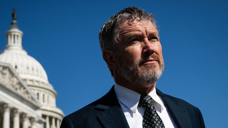 Вижте всички теми Връзка копирана Следвайте И House GOP лидерите