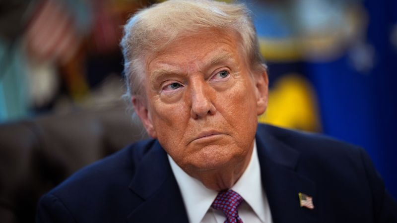 Вижте всички теми Връзка копирана Следвайте Президентът на САЩ Доналд