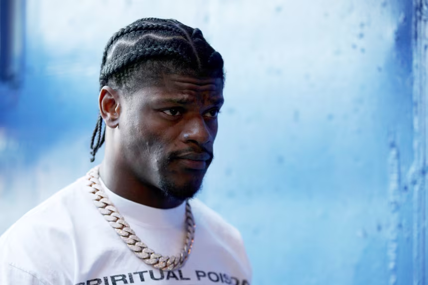 ‘Just chill next time’: Ravens QB Lamar Jackson apologizes to fan he exchanged shoves with