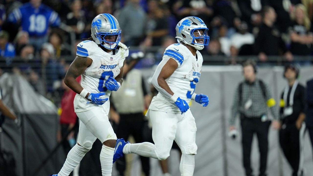 Jahmyr Gibbs (No. 0) and David Montgomery (No. 5) both scored two touchdowns and the Detroit Lions beat the Baltimore Ravens.
