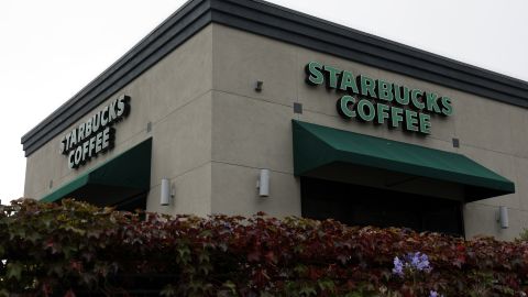 DALY CITY, CALIFORNIA - SEPTEMBER 25: An exterior view of a Starbucks Coffee shop on September 25, 2025 in Daly City, California. Starbucks has announced a $1 billion restructuring plan that will result in nearly 900 non-retail employees being laid off and will close some of its underperforming coffee shops in North America. (Photo by Justin Sullivan/Getty Images)