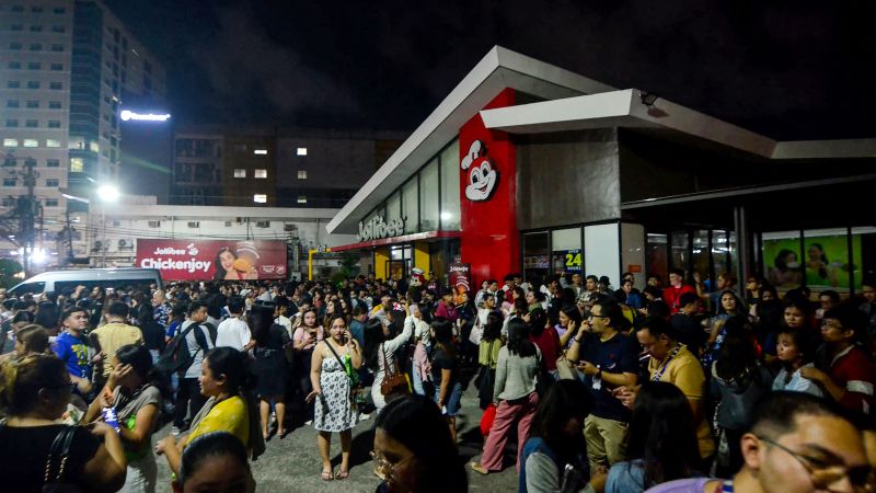 Strong 6.9 magnitude earthquake strikes central Philippines
