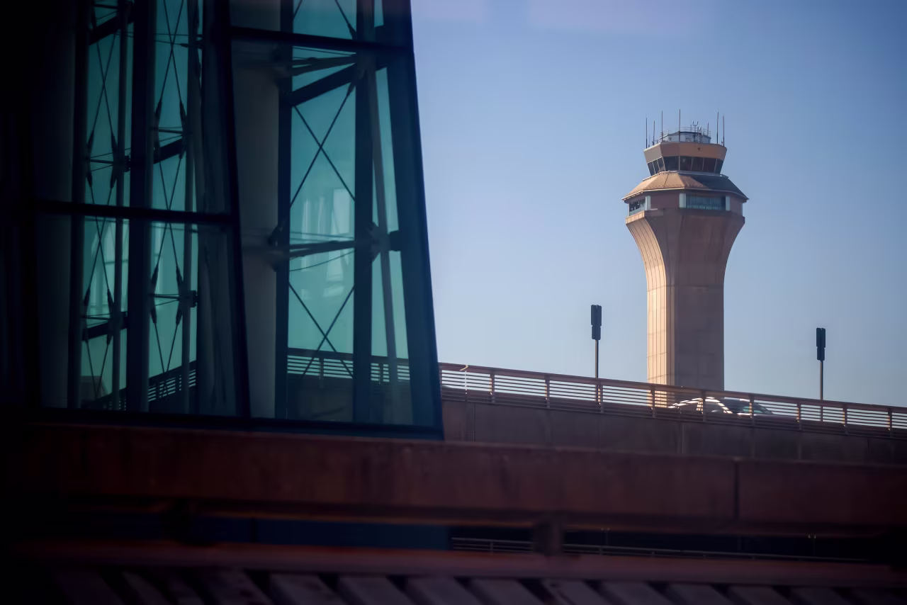 The FAA air traffic control tower at Newark Liberty International Airport in New Jersey on Monday.
