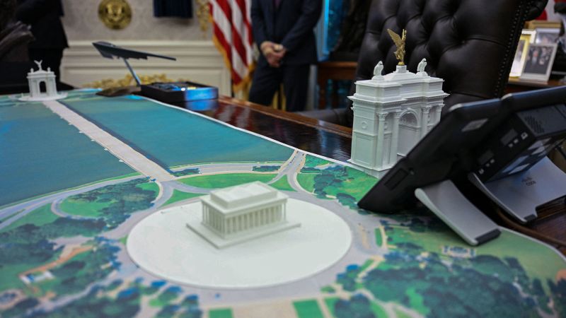 Donald Trump envisions new arch near Washington, DC