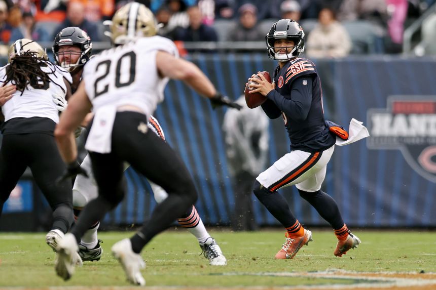 Williams (No. 18) has grown in his second season with the Bears and first year under new head coach Ben Johnson.