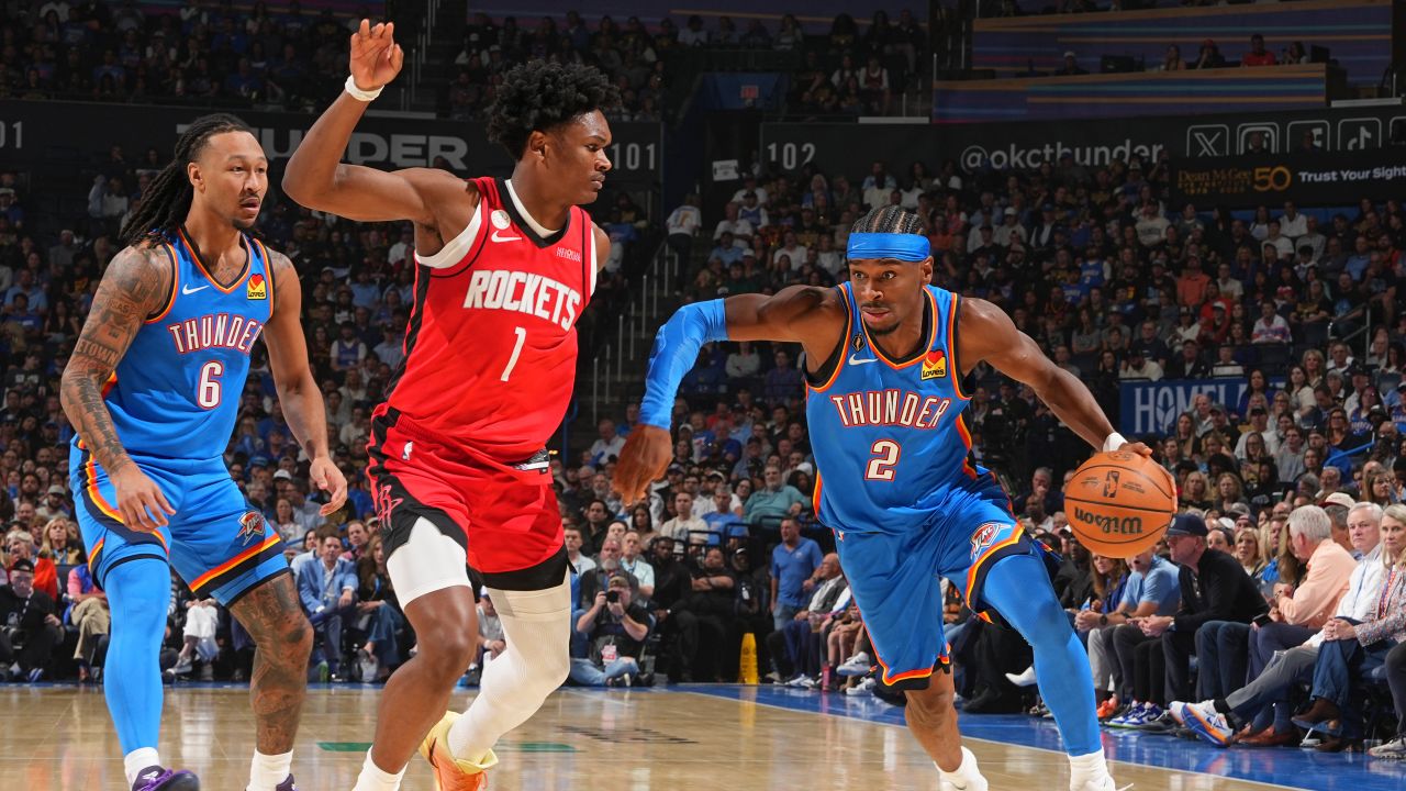 Shai Gilgeous-Alexander (No. 2) led the Oklahoma City Thunder to an opening night victory against the Houston Rockets.
