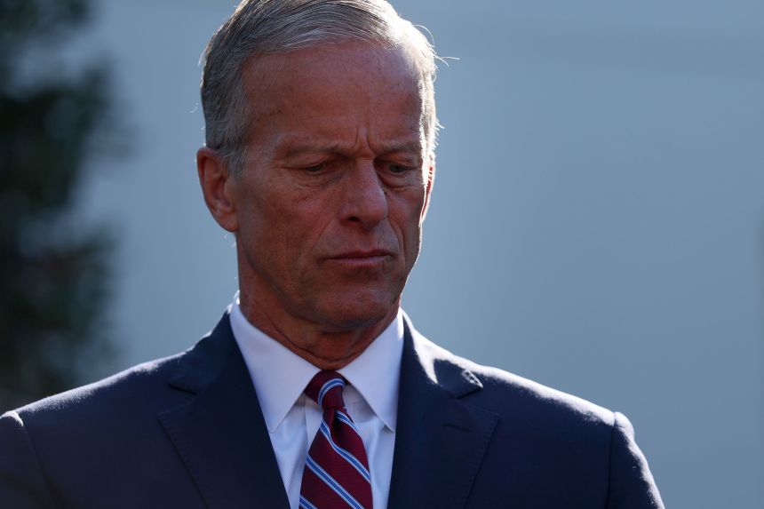 GOP grows uneasy over voters’ health care premiums amid shutdown standoff – CNN