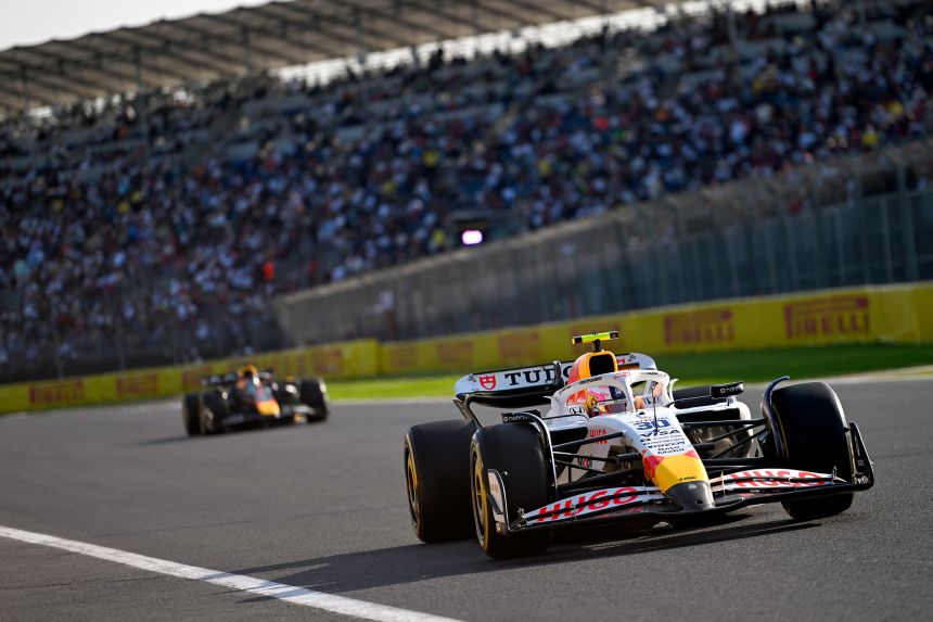 Lawson competes at the Mexico Grand Prix.