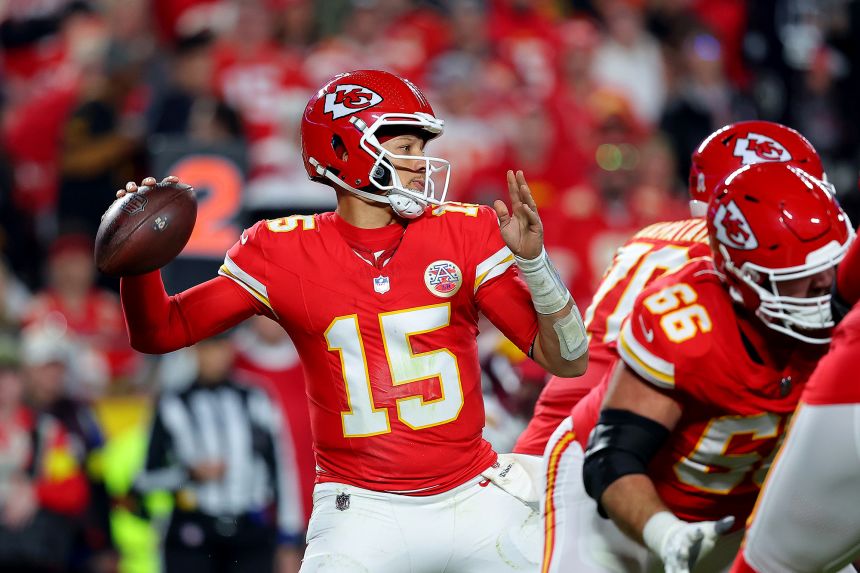 Patrick Mahomes led the Kansas City Chiefs to victory over the Washington Commanders on Monday Night Football.