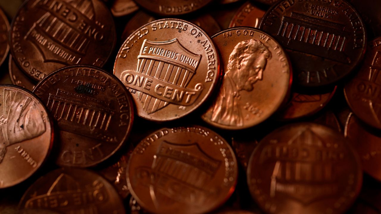 SAN ANSELMO, CALIFORNIA - OCTOBER 31: In this photo illustration, pennies are displayed on October 31, 2025 in San Anselmo, California. Retailers across the country are reporting penny shortages as the U.S. Mint ends production of the one-cent coin in preparation for its retirement after nearly two centuries in circulation. (Photo Illustration by Justin Sullivan/Getty Images)