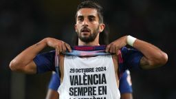 Ferrán Torres marcó el segundo gol del Barcelona ante el Elche y lo festejó recordando las trágicas inundaciones en Valencia.