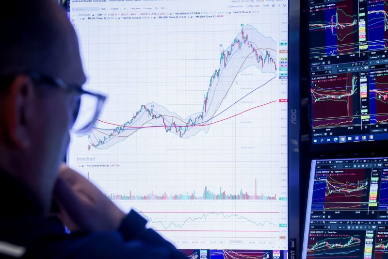 cnn.com - David Goldman - We're all reading the markets wrong | CNN Business