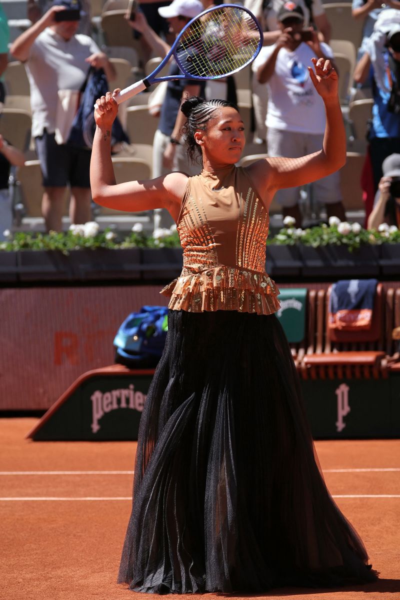 Naomi Osaka dazzles with eye-catching 'Eiffel Tower' inspired