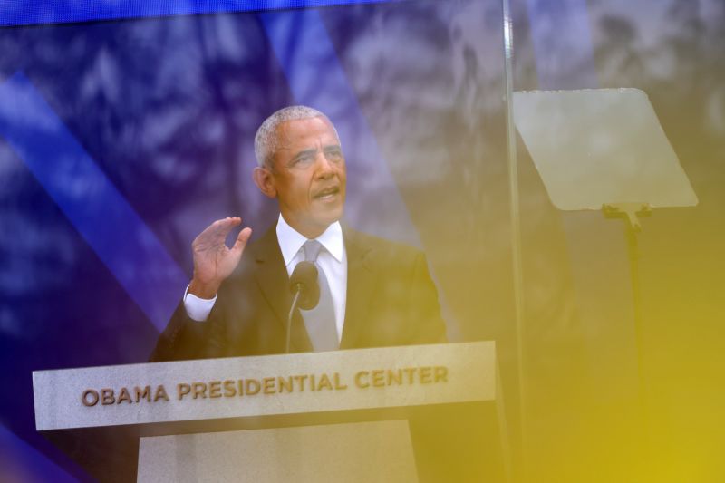 Obama quietly pushes Democrats on AI regulation as 2028 hopefuls weigh policy plans against industry super PAC spending