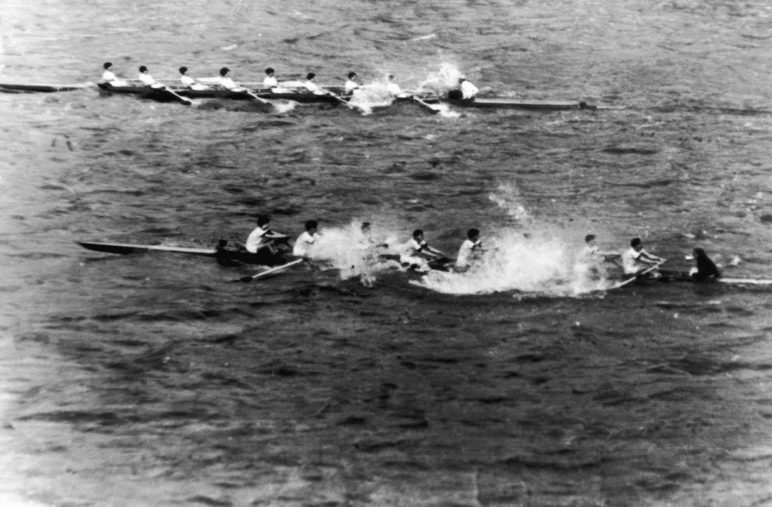The Oxford boat sinks after only half a mile, during the annual University boat race against Cambridge on March 24, 1951.