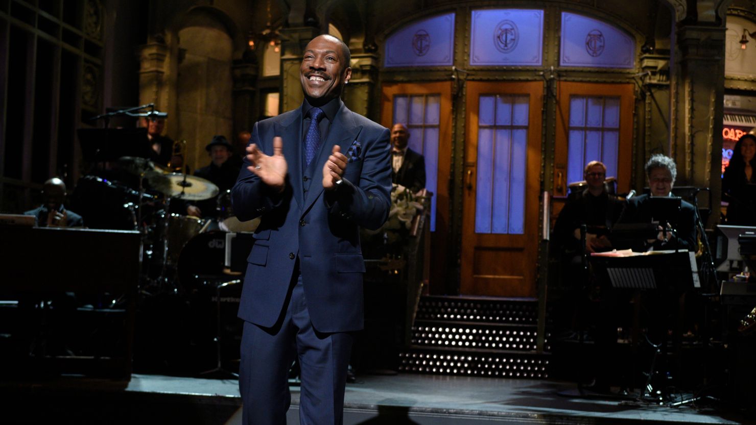 Eddie Murphy on 'SNL' in 2015.