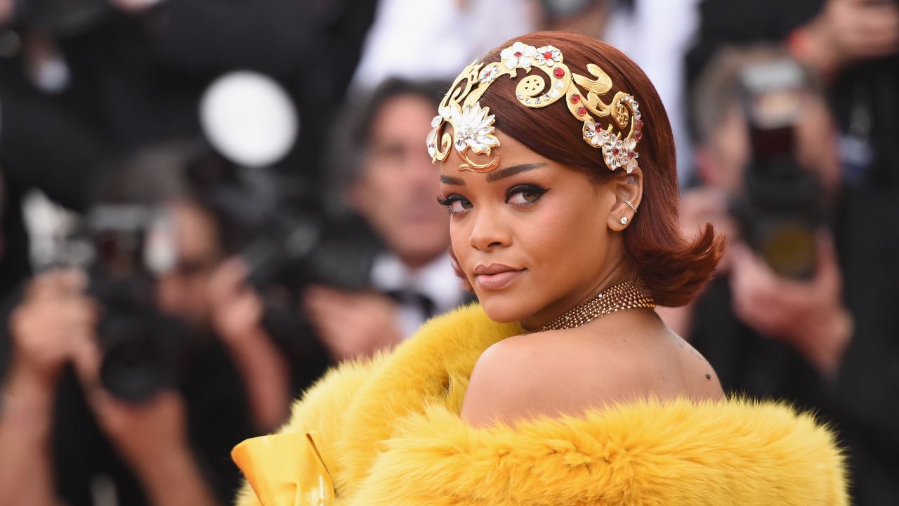 NEW YORK, NY - MAY 04:  Rihanna attends the "China: Through The Looking Glass" Costume Institute Benefit Gala at the Metropolitan Museum of Art on May 4, 2015 in New York City.  (Photo by Mike Coppola/Getty Images)