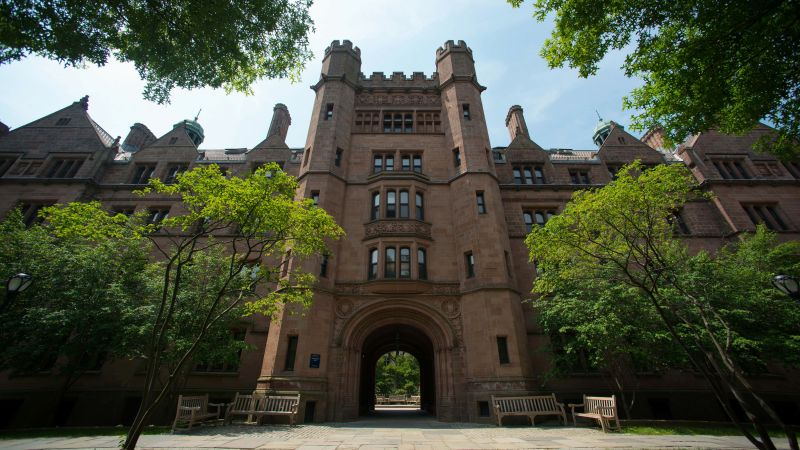 Университетът Йейл издаде официално извинение за историческите си връзки с
