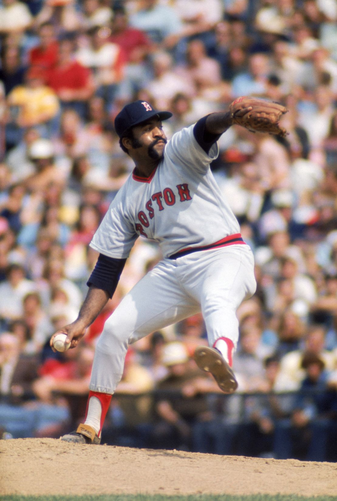 Undated: Luis Tiant of the Boston Red Sox delivers a pitch during a game between 1971 and 1978. (Photo by Rich Pilling/MLB Photos via Getty Images)