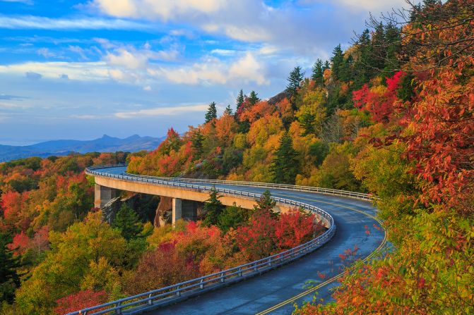 <strong>1. Blue Ridge Parkway:</strong>?Fall colors vividly pop in this photo of the parkway in the North Carolina portion of its route. (The parkway continues into Virginia). Nearly 16.8 million people paid recreational visits to the parkway in 2023, making it the No. 1 US National Park Service site.