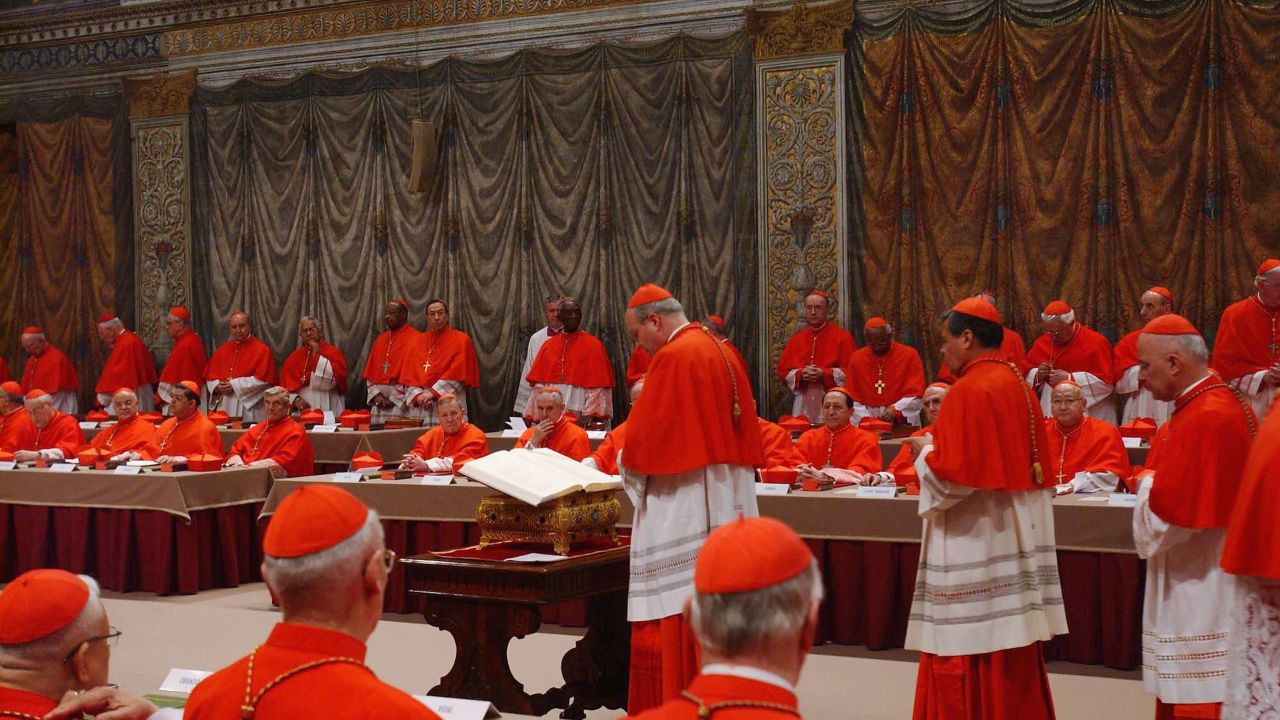 VATICAN CITY - APRIL 18: Cardinals of the Catholic Church attend the election conclave in the Sistine Chapel on April 18, 2005 at the Vatican, Vatican City. The 115 Cardinals will elect a successor to Pope John Paul II during the Conclave in the Chapel, at which point symbolic white smoke rising from the chimney will announce to the world that they have reached a decision. (Photo by Arturo Mari - Vatican Pool/ Getty Images)