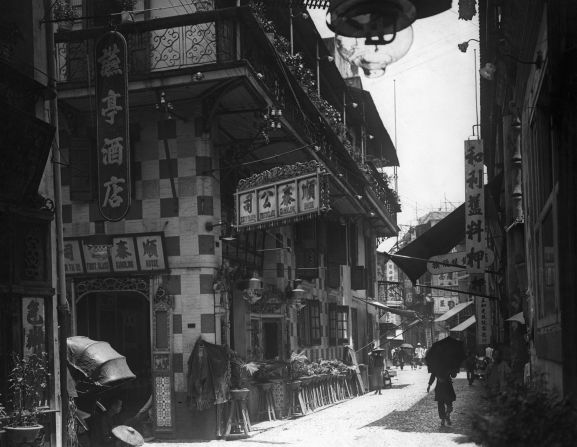 <strong>Bet on the house: </strong>Macao is the only place in greater China where gambling is legal. Before casinos, gambling houses like these flourished. (Photo by George Rinhart/Corbis via Getty Images)