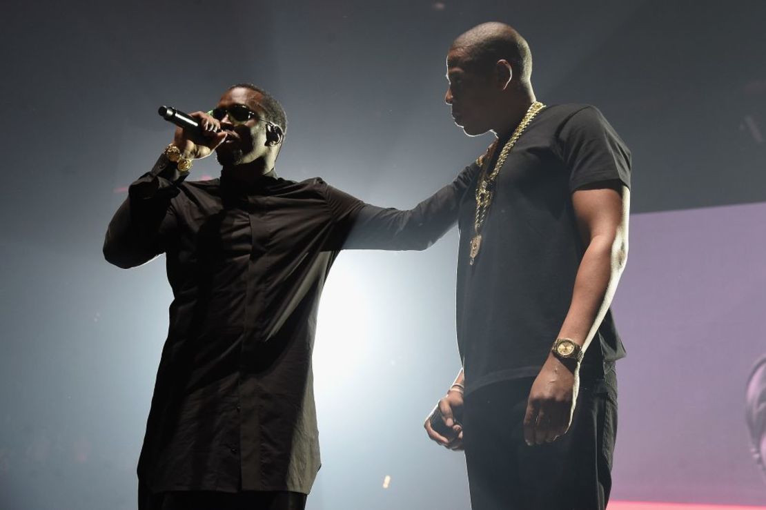 Jay-Z y Sean "Diddy" Combs en el escenario en 2016 en Nueva York.