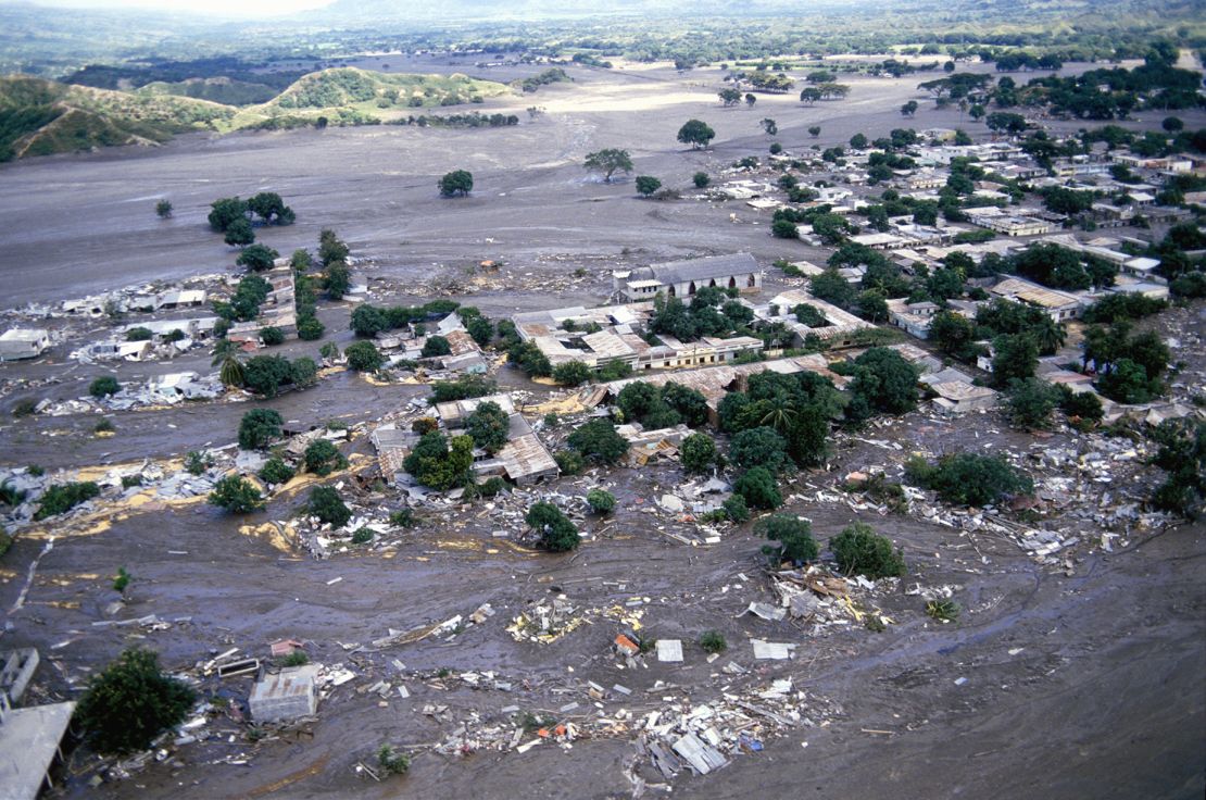 The eruption of the Nevado del Ruiz volcano in November 1985 devastated the town of Armero, Colombia, when a lahar killed more than 23,000 people in a matter of minutes.