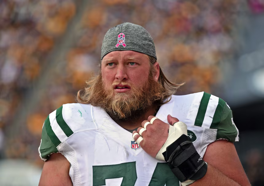 Former New York Jets star Nick Mangold dies at 41 due to complications of kidney disease