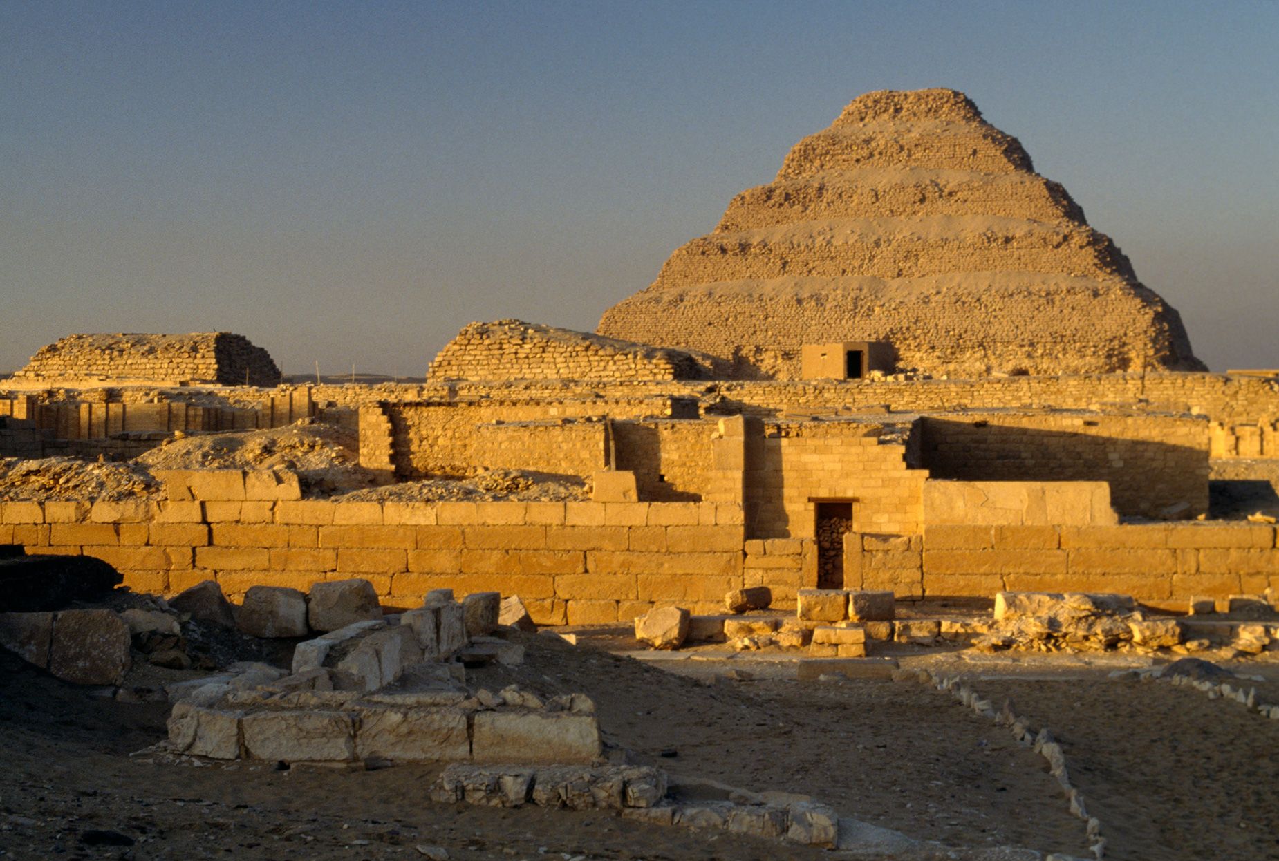 Egypt's first pyramid constructed using a hydraulic lift, study says | CNN