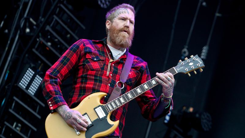 Brent Hinds, co-founder of heavy metal band Mastodon, dead after motorcycle crash | CNN