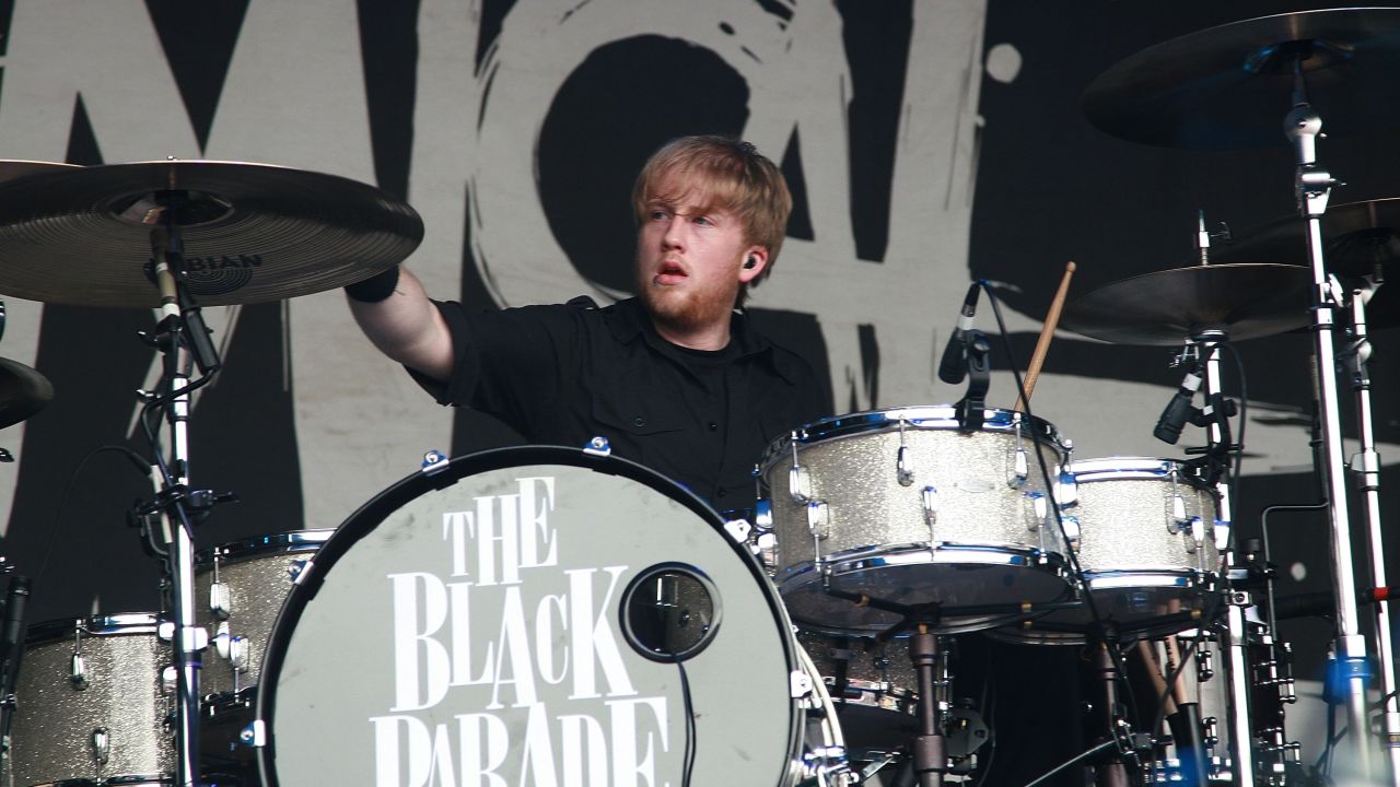 SYDNEY, AUSTRALIA - JANUARY 25:  Bob Bryar of My Chemical Romance performs on stage at the Sydney leg of the Big Day Out Festival 2007 at the Sydney Showground on January 25, 2007 in Sydney, Australia.  (Photo by Paul McConnell/Getty Images)