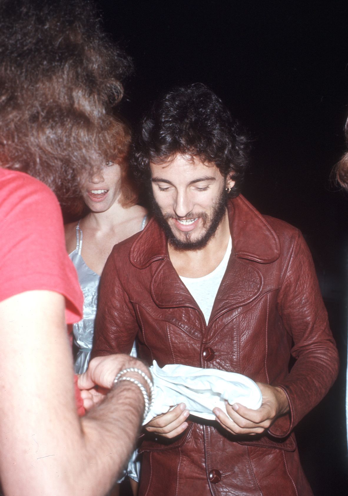 There was a generational gap to Springsteen's fanbase however. To some more familiar with polished performers such as Tom Jones and Frank Sinatra, Springsteen's worn-in leathers and denim were interpreted as a lack of effort.
