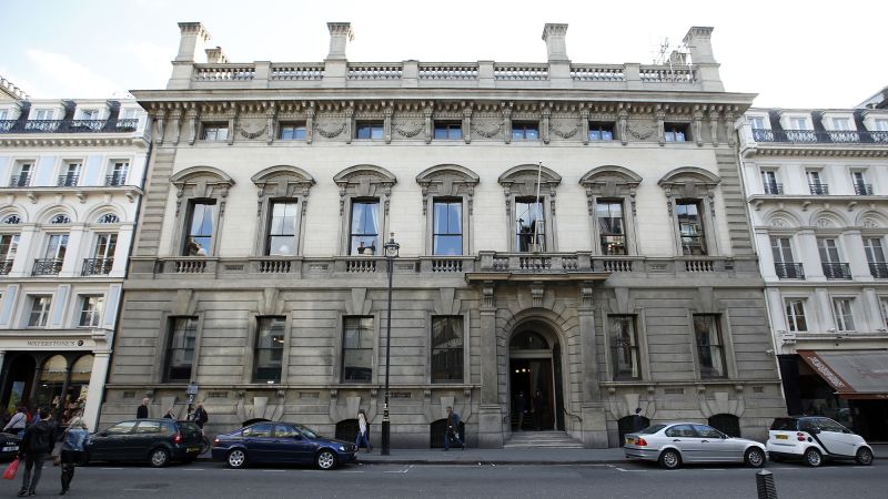 London’s famous Garrick Club votes to allow women, nearly 200 years after it was founded