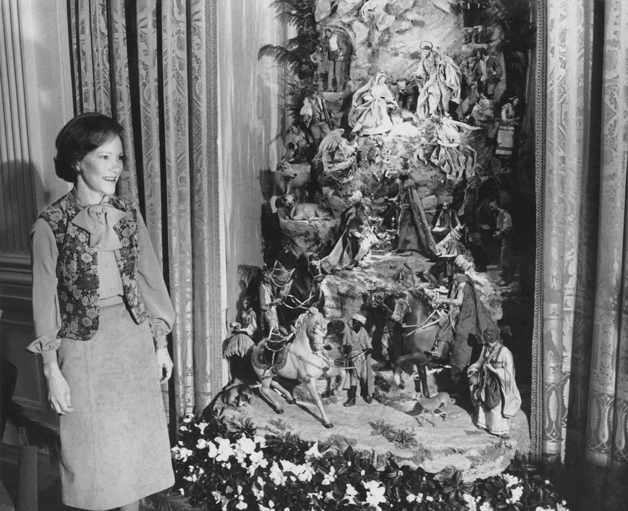 <strong>1978</strong>: Rosalynn Carter with the White House nativity scene, which has been displayed since 1967.