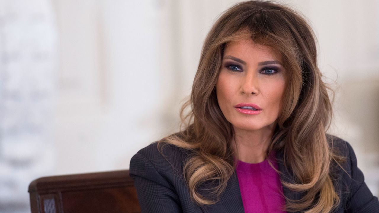 US First Lady Melania Trump holds a roundtable discussion on cyber safety with technology leaders in the State Dining Room of the White House in Washington, DC, March 20, 2018. (Photo by SAUL LOEB / AFP) (Photo by SAUL LOEB/AFP via Getty Images)