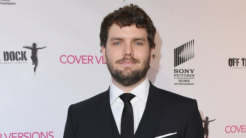 Austin Swift Saves Fan from Ejection at Taylor Swift’s Eras Tour Concert