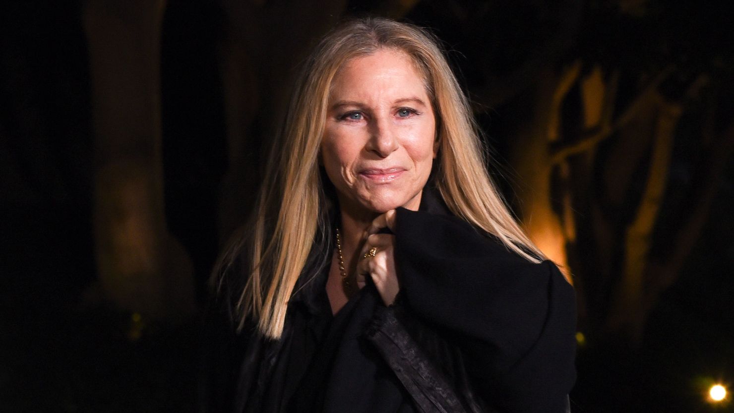 Barbra Streisand attends a 2018 CHANEL Dinner in Malibu, California.