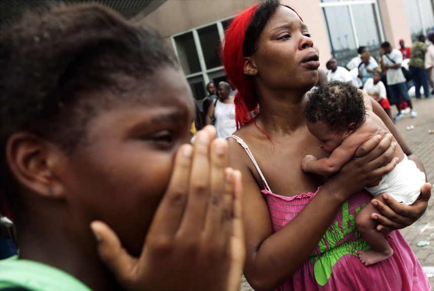As images from the Superdome were seen around the world, the federal government faced severe criticism for its handling of the disaster.