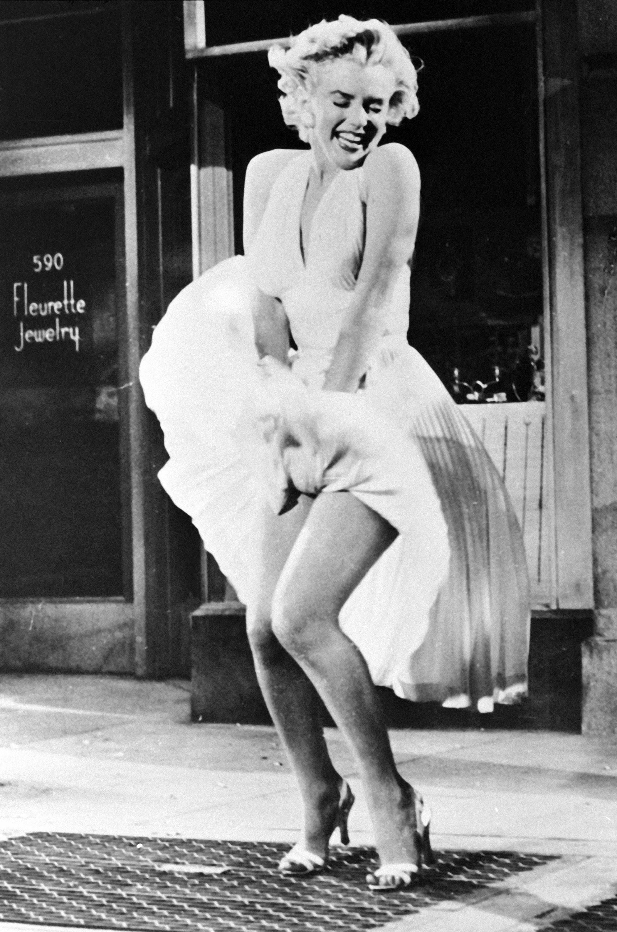 The neckline of Sweeney's gown bore a striking resemblance to Monroe's infamous white dress worn in Billy Wilder's 1955 film "The Seven Year Itch."
