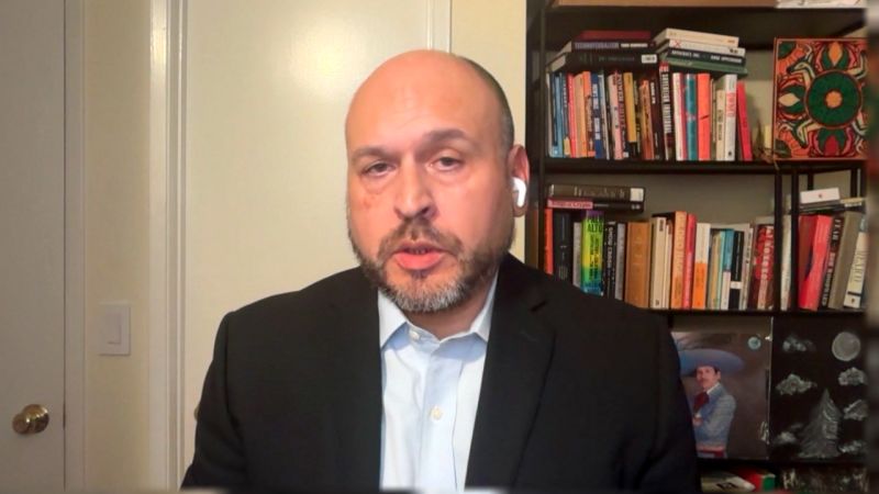 Journalist on former Newsom aide indicted: ‘Like a mafia boss’ | CNN Politics