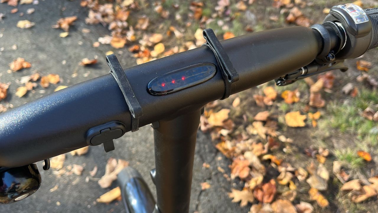 An LED panel provides basic feedback, but most Gocycle monitoring and control needs to be done via the companion app. Elastic bands are provided to secure your phone to the bars without having to resort to a quad-lock mounted case, but we feel a basic computer would be a better option.